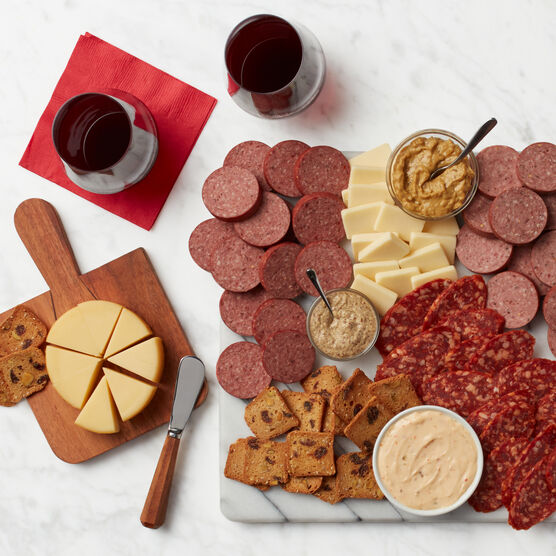 Charcuterie & Wine Gift Basket Charcuterie Spread