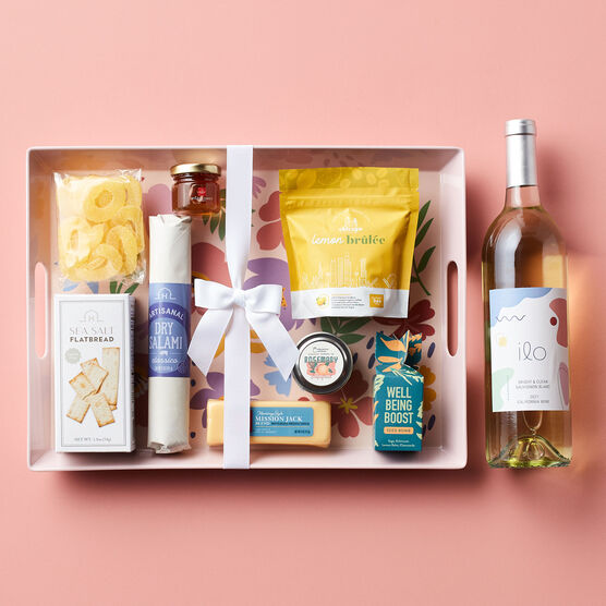 Summer Blooms Gift Set with Wine with Ribbon