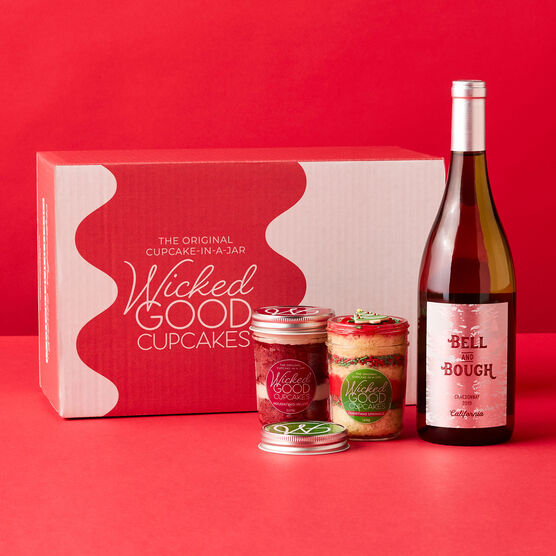 Alternate view of Holiday Cupcake 2-Pack & Chardonnay Gift Set