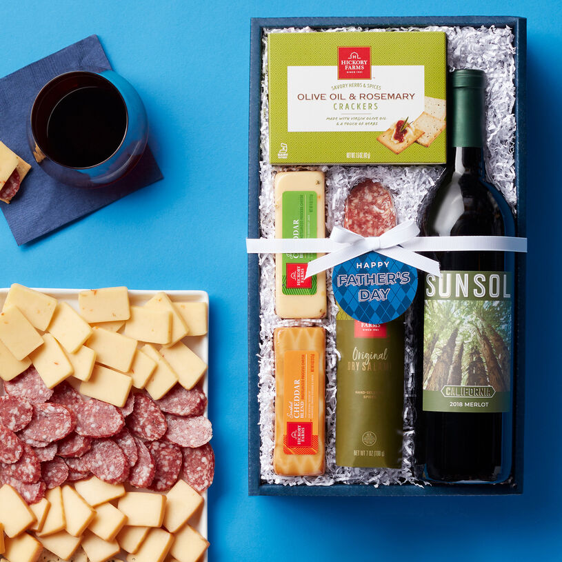 Celebrate Father’s Day with this selection of Original Dry Salami, Smoked Cheddar Blend, Jalapeño Cheddar Blend, Olive Oil & Rosemary Crackers, and SunSol California Merlot.