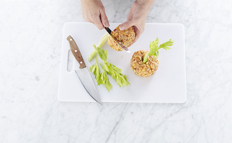 Halloween appetizer pumpkin cheese ball