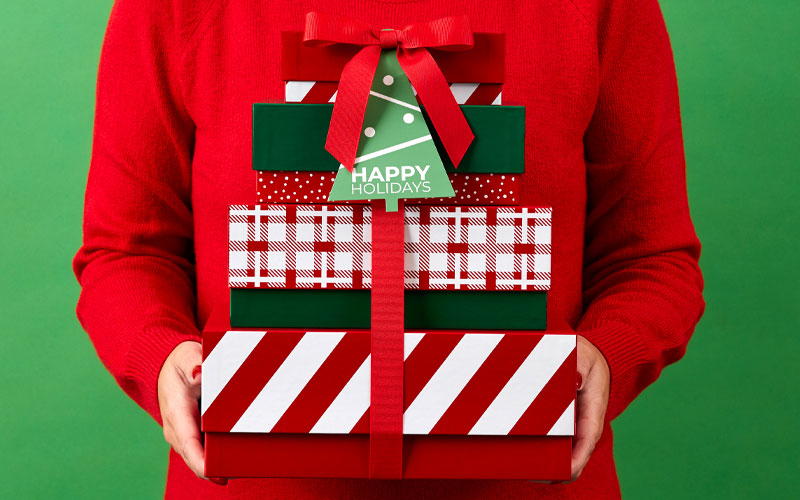 Are you a last-minute shopper? Here's 's holiday shipping guide. 