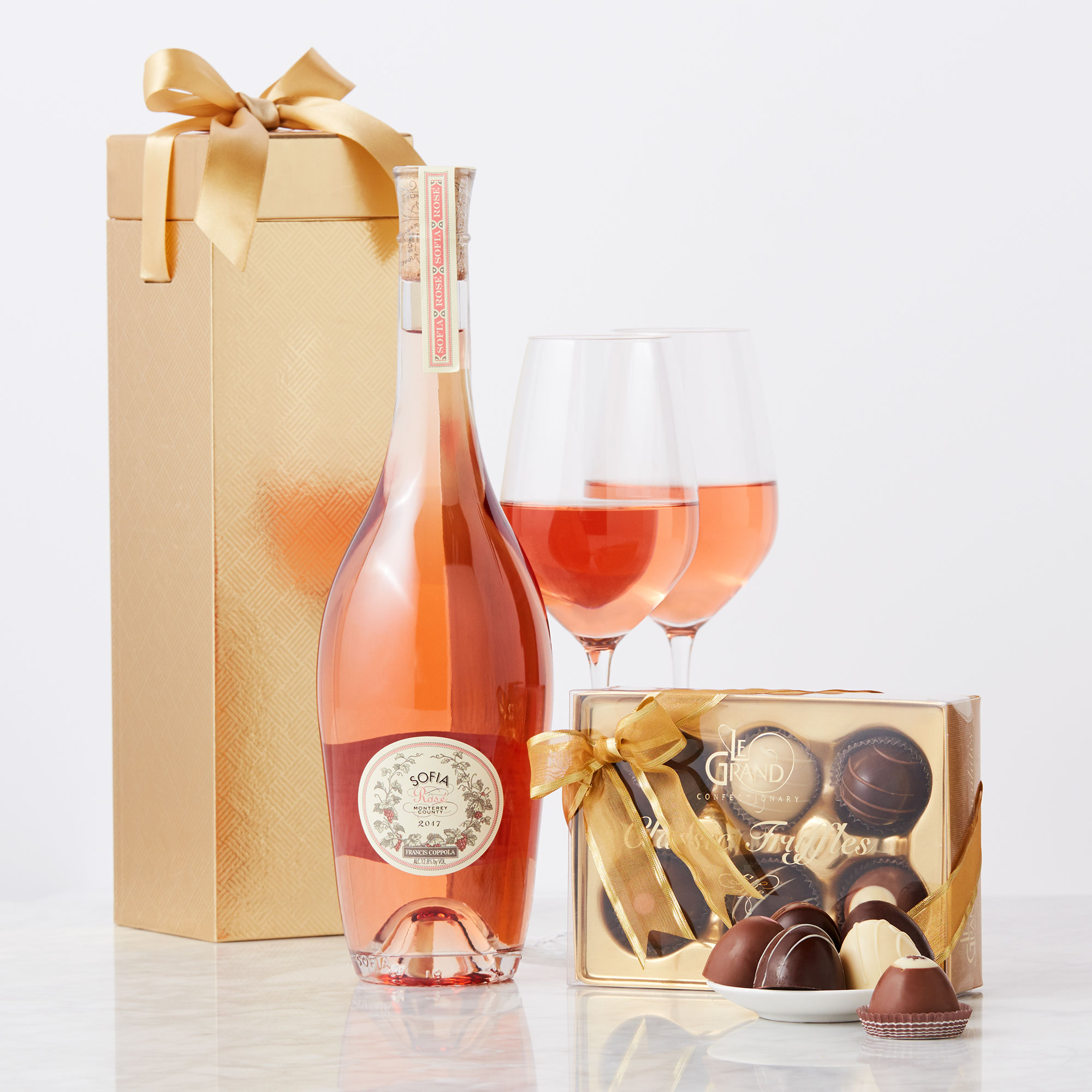 This decadent gift set features delicious Le Grand Truffles perfectly paired with renowned Sofia Rosé from California's Francis Ford Coppola vineyards. 
