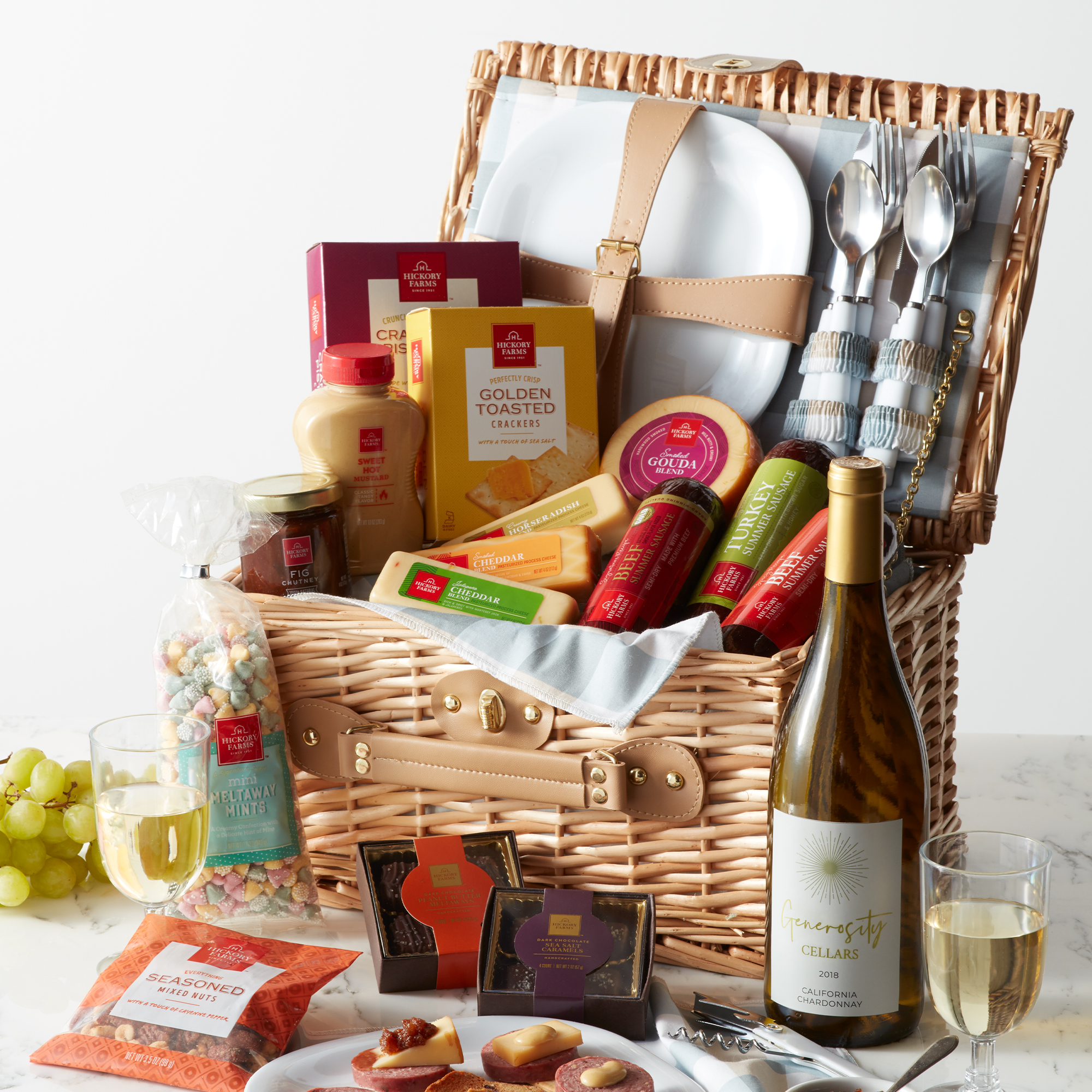 Grand Wine Picnic Gift Basket Hickory Farms