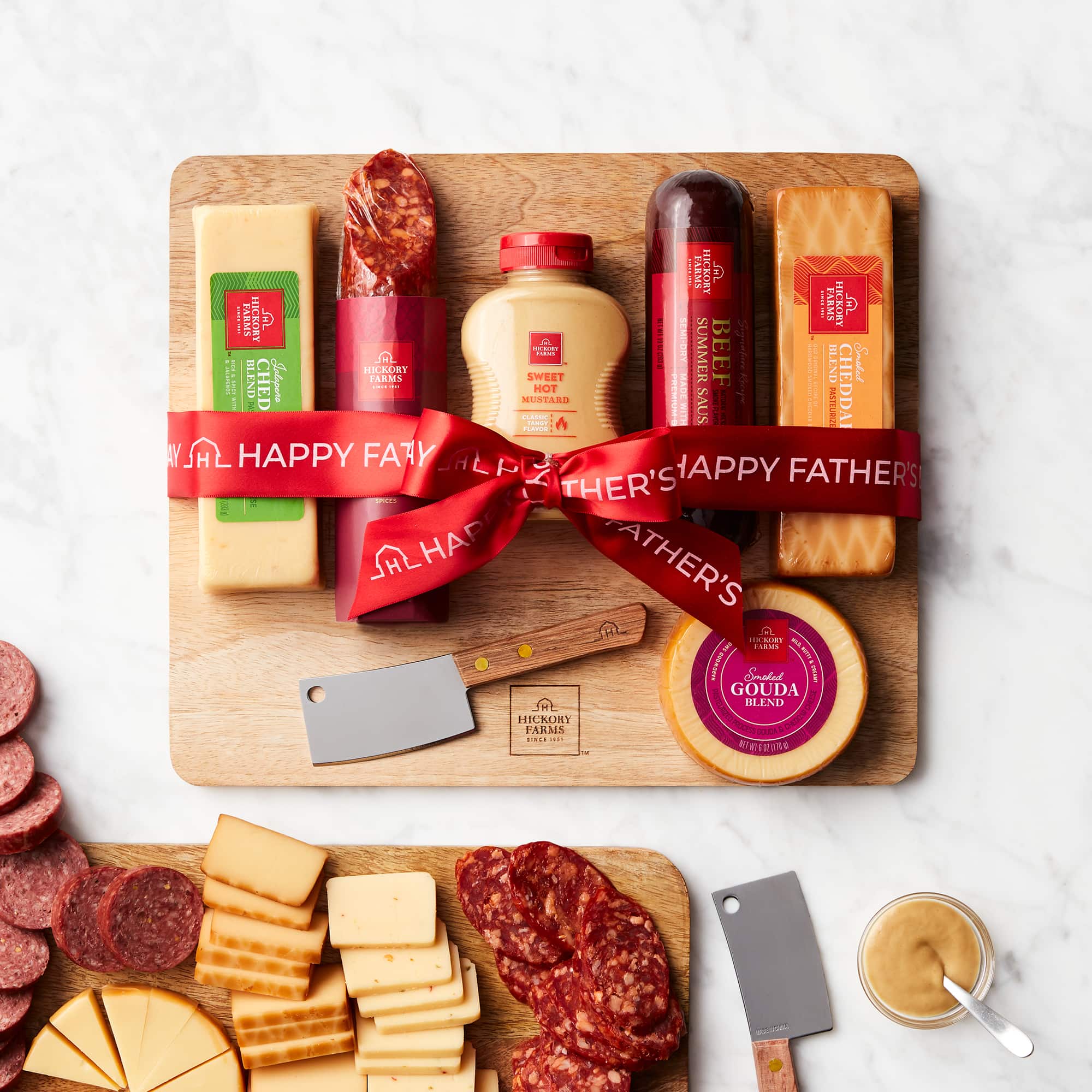 Father’s Day Classic Bites & Board Gift Set - 69.99 USD | Hickory Farms