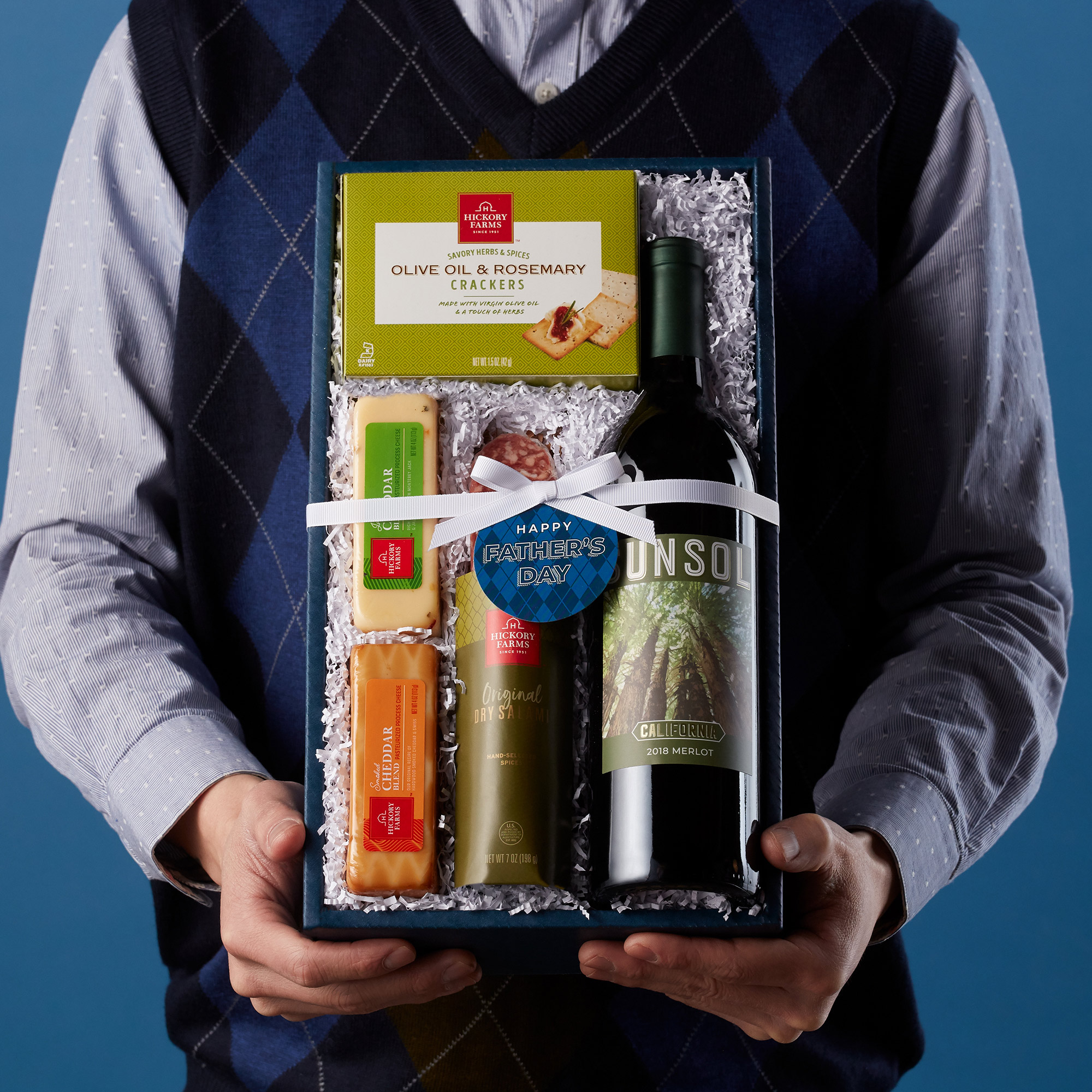 Happy Holidays Wine & Snack Collection - 52.99 USD | Hickory Farms