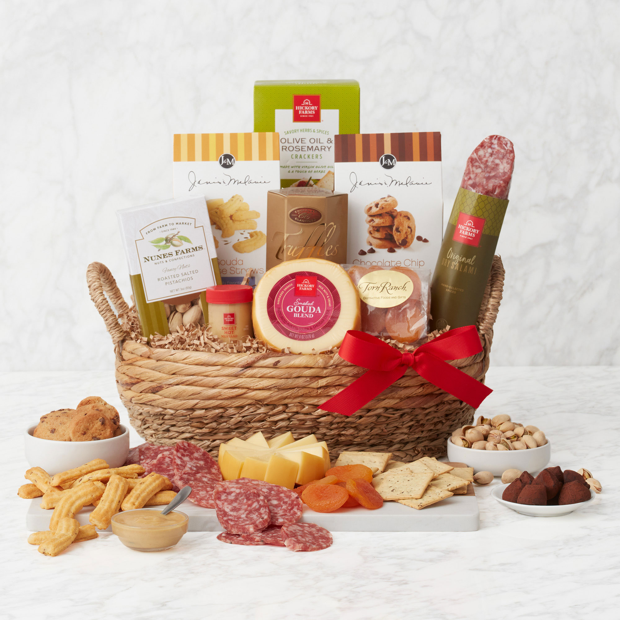 Sweet & Savory Snacks Gift Basket | Hickory Farms