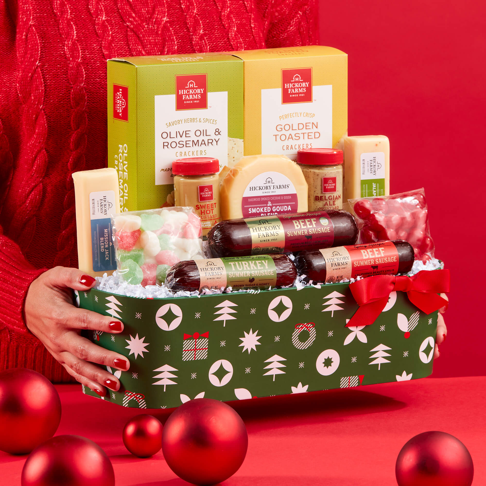 Deck the Halls Holiday Gift Basket | Hickory Farms